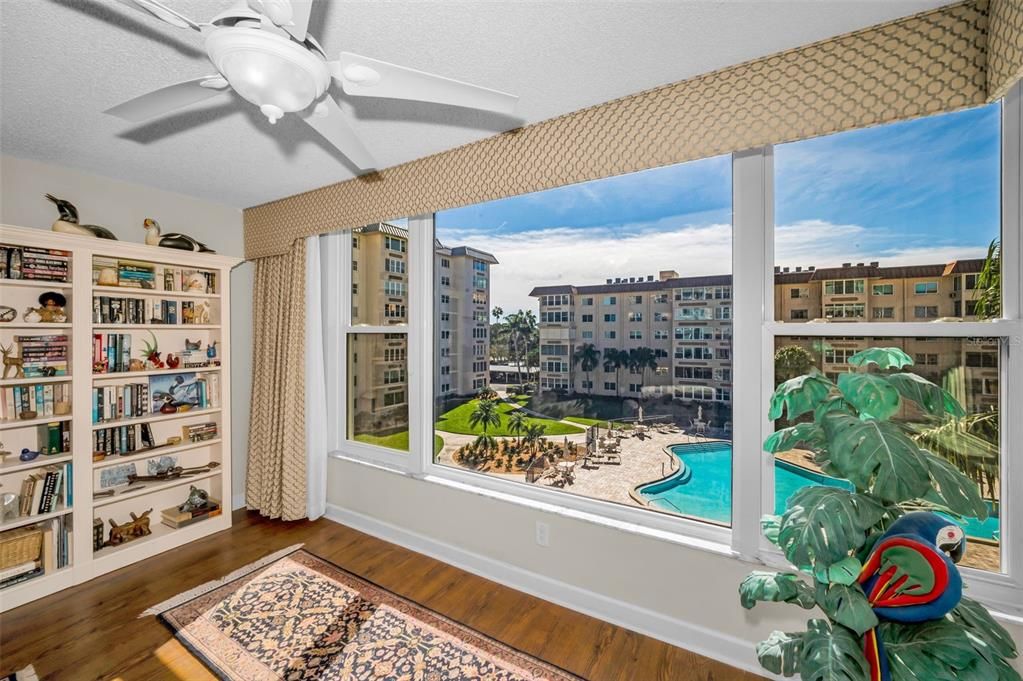 На продажу: $449,000 (2 спален, 2 ванн, 1425 Квадратных фут)