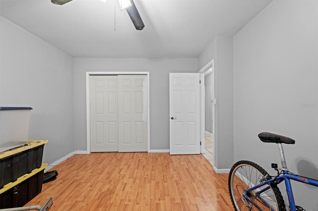 En Venta: $685,000 (4 camas, 3 baños, 2268 Pies cuadrados)