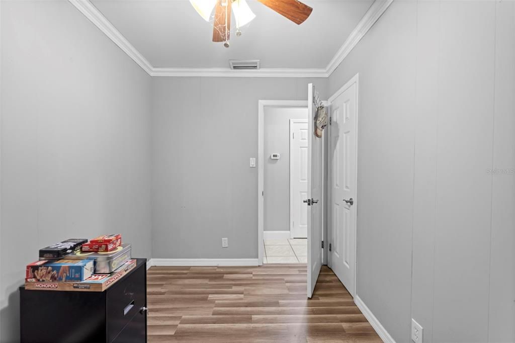 En Venta: $685,000 (4 camas, 3 baños, 2268 Pies cuadrados)