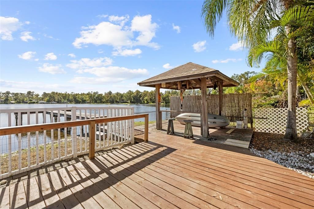 En Venta: $685,000 (4 camas, 3 baños, 2268 Pies cuadrados)