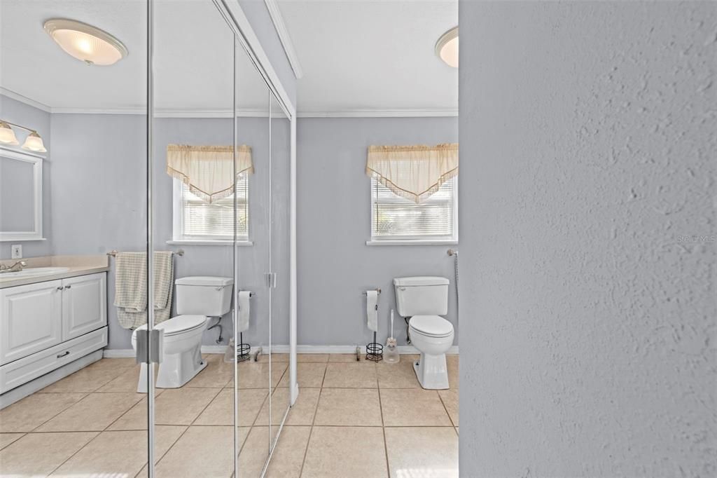 En Venta: $685,000 (4 camas, 3 baños, 2268 Pies cuadrados)