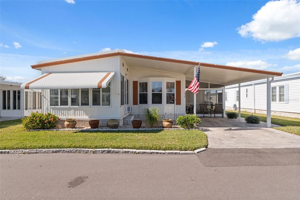 Activo con contrato: $135,000 (2 camas, 2 baños, 864 Pies cuadrados)