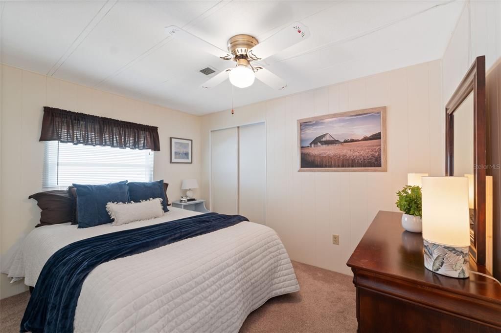 Activo con contrato: $135,000 (2 camas, 2 baños, 864 Pies cuadrados)