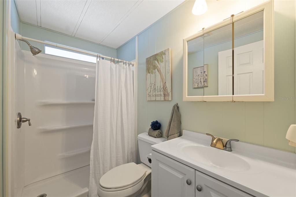 Activo con contrato: $135,000 (2 camas, 2 baños, 864 Pies cuadrados)