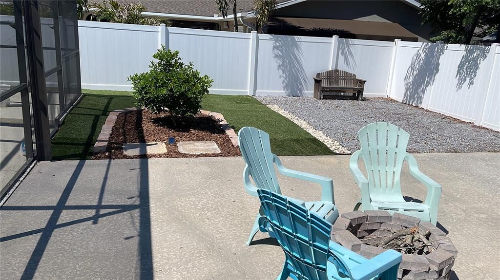 For Rent: $2,850 (4 beds, 2 baths, 1836 Square Feet)