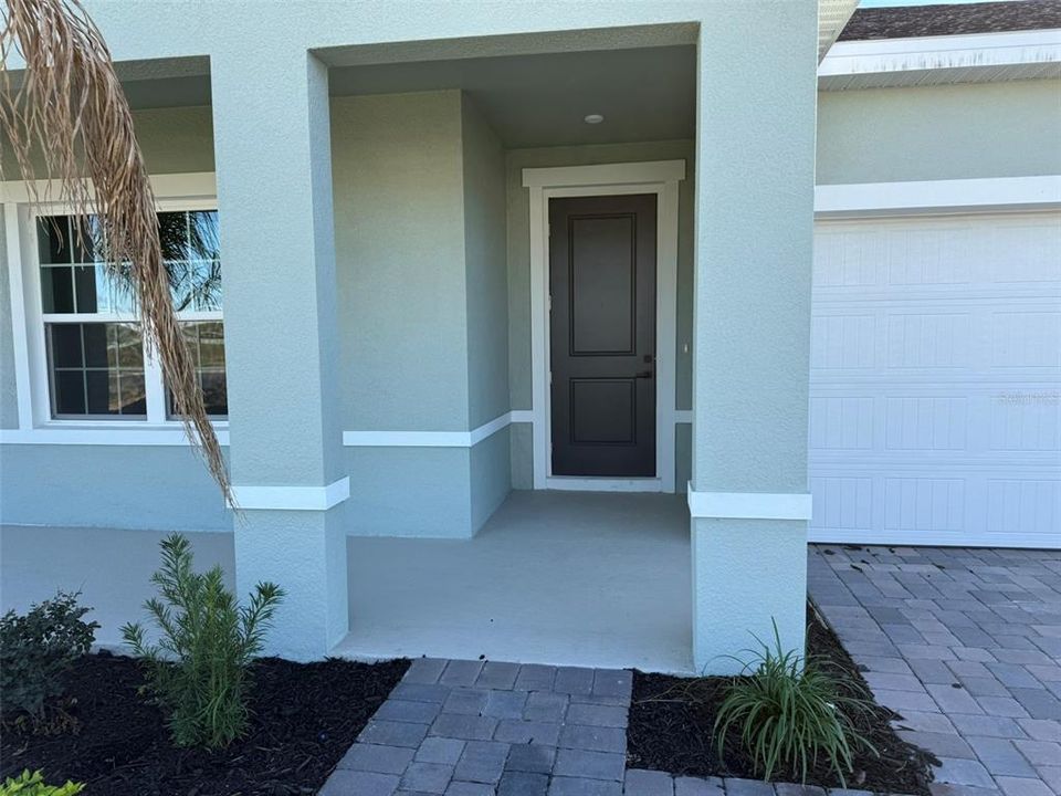 出租: $2,500 (4 贝兹, 3 浴室, 2551 平方英尺)