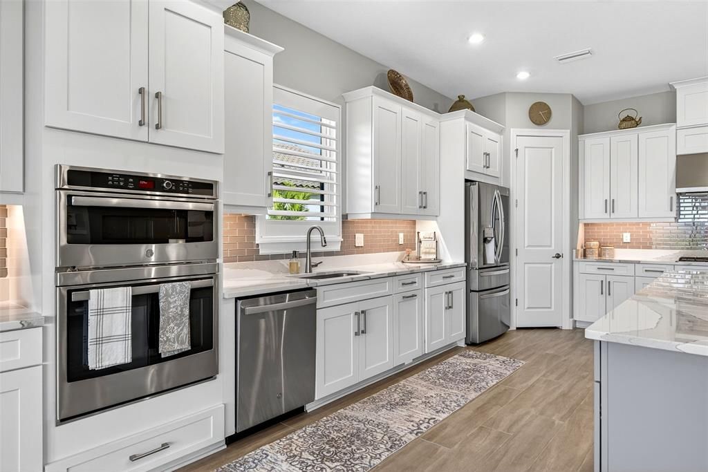 For Sale: $1,175,000 (3 beds, 3 baths, 3055 Square Feet)