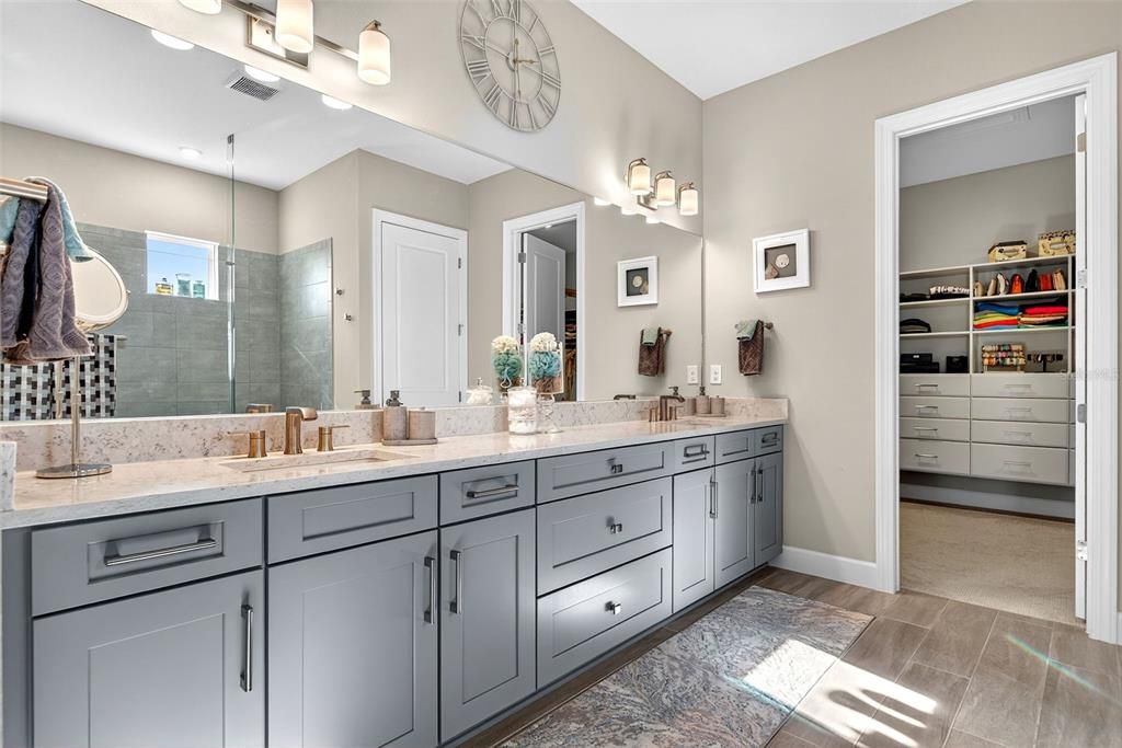 For Sale: $1,175,000 (3 beds, 3 baths, 3055 Square Feet)