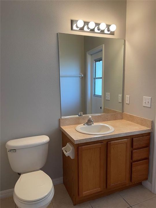 For Rent: $1,895 (5 beds, 3 baths, 1825 Square Feet)