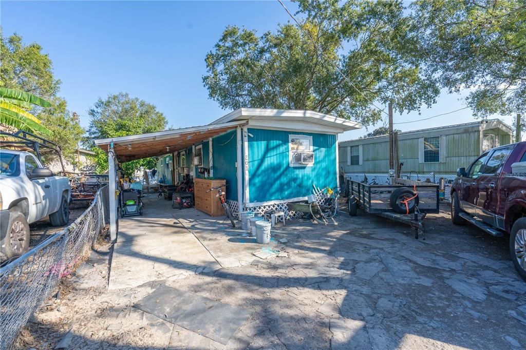 待售: $100,000 (3 贝兹, 1 浴室, 720 平方英尺)