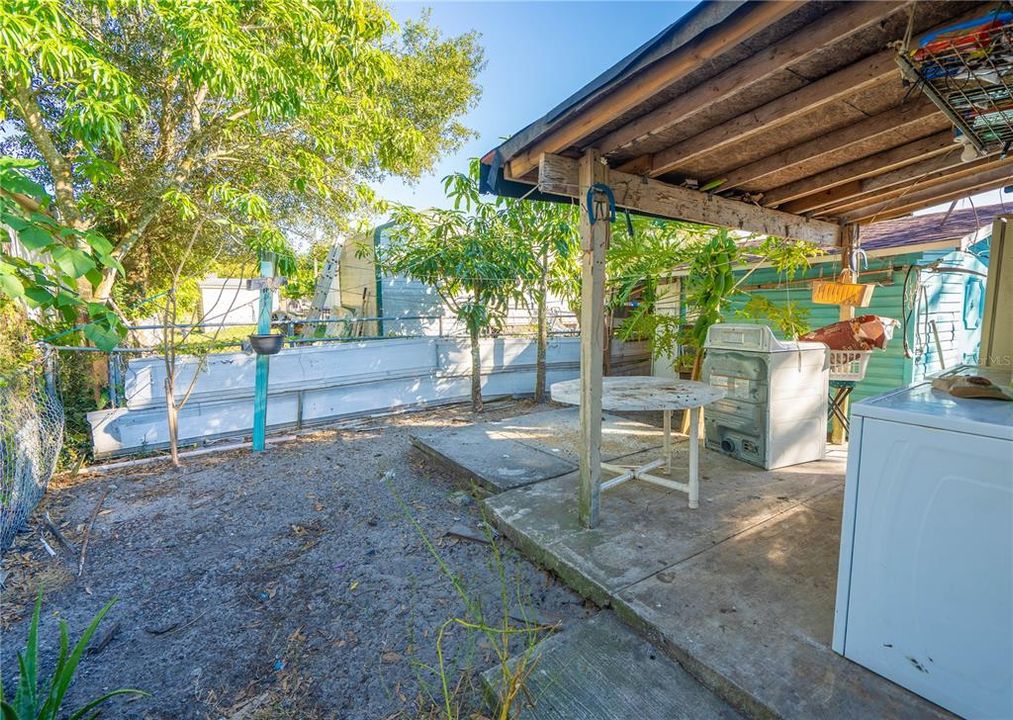 待售: $100,000 (3 贝兹, 1 浴室, 720 平方英尺)