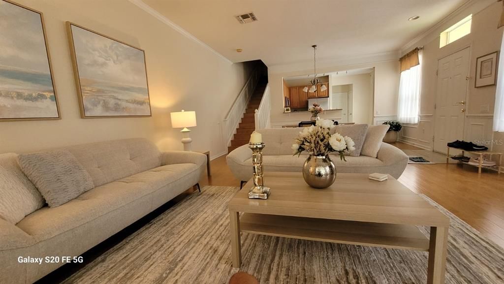 For Rent: $2,600 (3 beds, 2 baths, 1665 Square Feet)