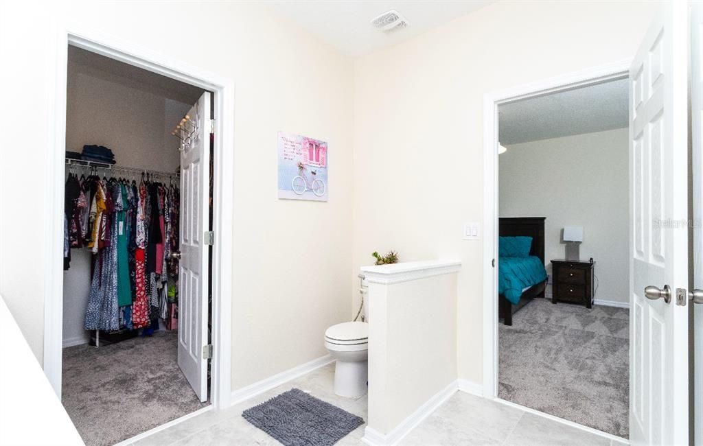 En Renta: $2,700 (4 camas, 3 baños, 2566 Pies cuadrados)