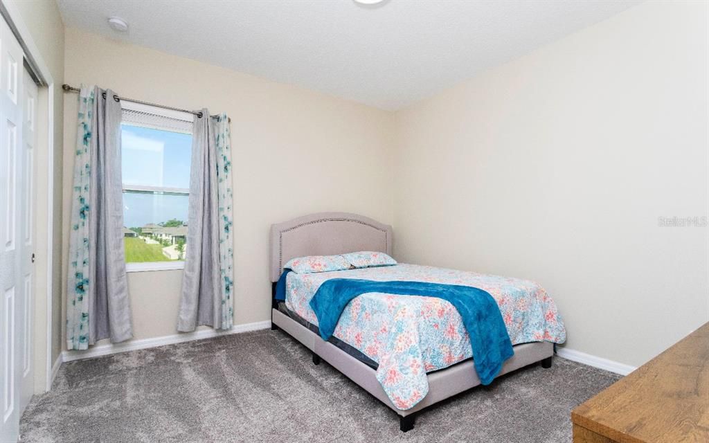 En Renta: $2,700 (4 camas, 3 baños, 2566 Pies cuadrados)