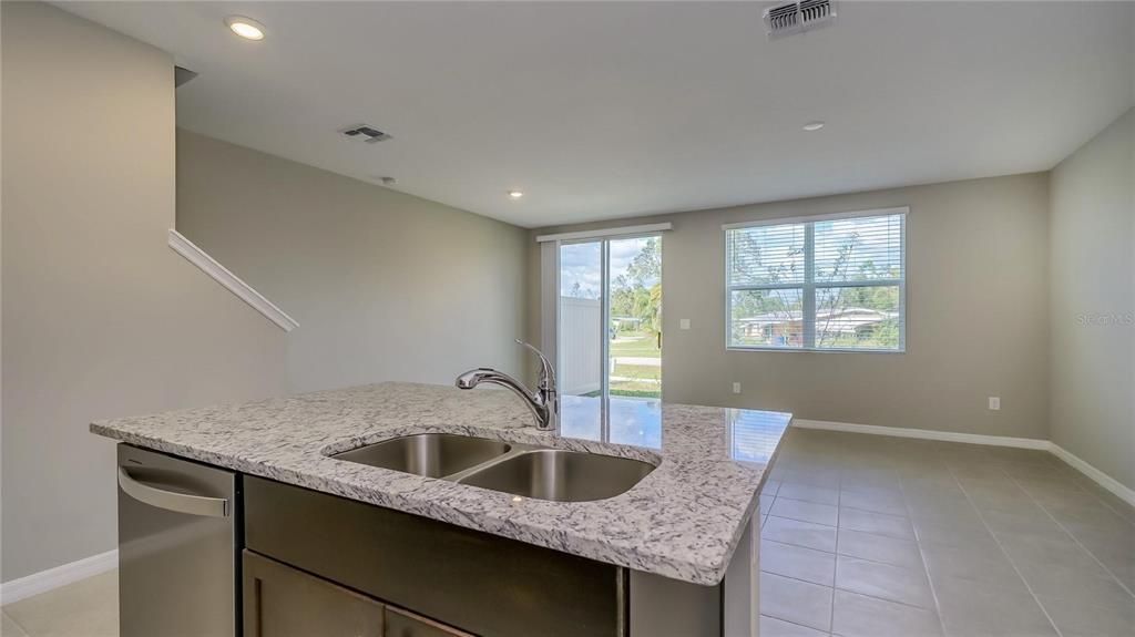 For Sale: $309,900 (3 beds, 2 baths, 1485 Square Feet)