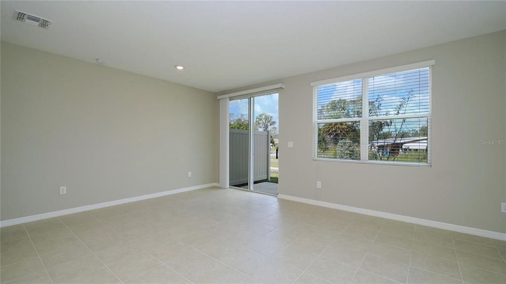 For Sale: $309,900 (3 beds, 2 baths, 1485 Square Feet)