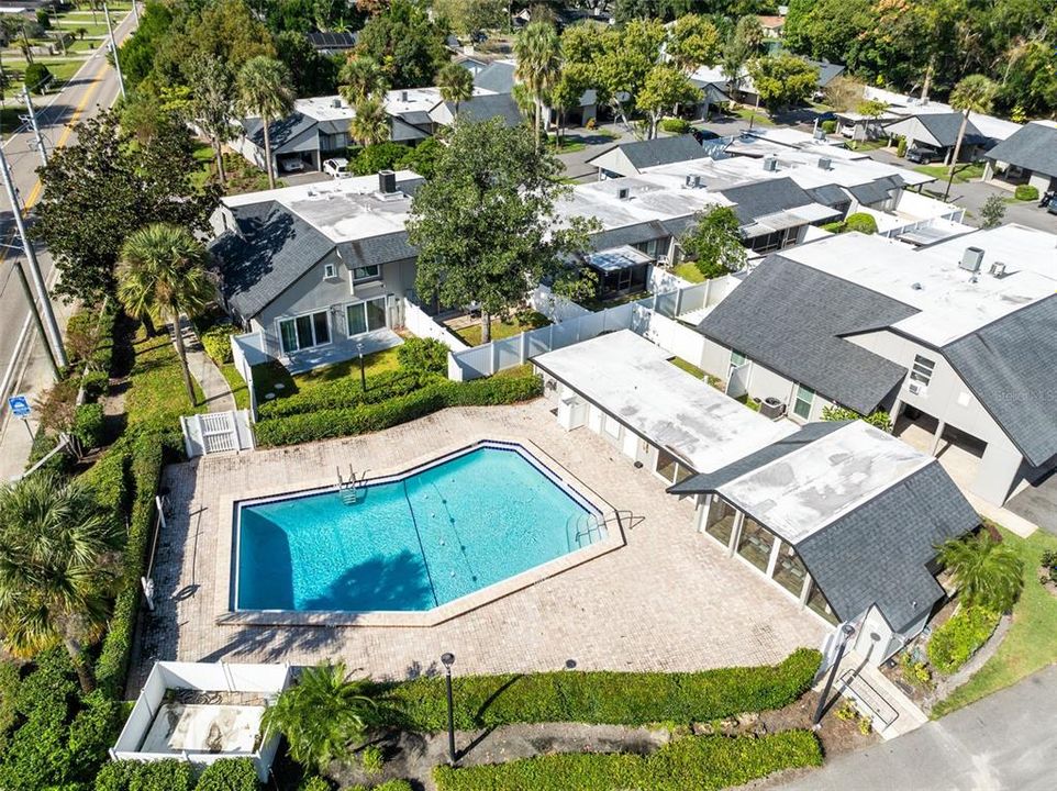 На продажу: $189,900 (2 спален, 2 ванн, 1431 Квадратных фут)