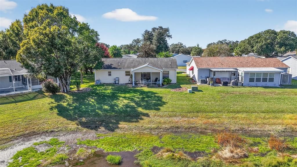 Под контрактом: $345,000 (3 спален, 2 ванн, 1392 Квадратных фут)