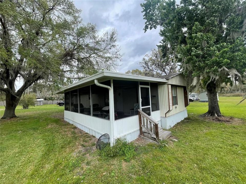 For Sale: $295,000 (0 beds, 0 baths, 728 Square Feet)