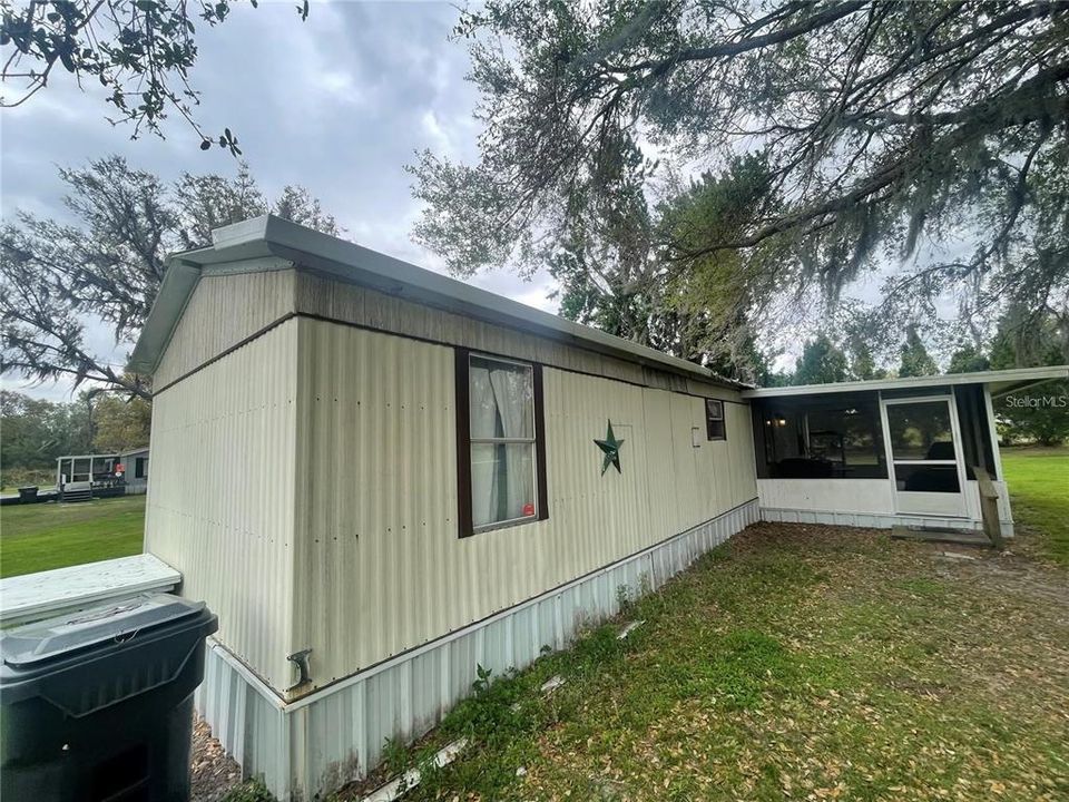 For Sale: $295,000 (0 beds, 0 baths, 728 Square Feet)