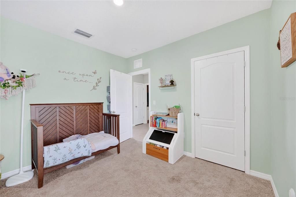 For Sale: $395,000 (3 beds, 2 baths, 1516 Square Feet)