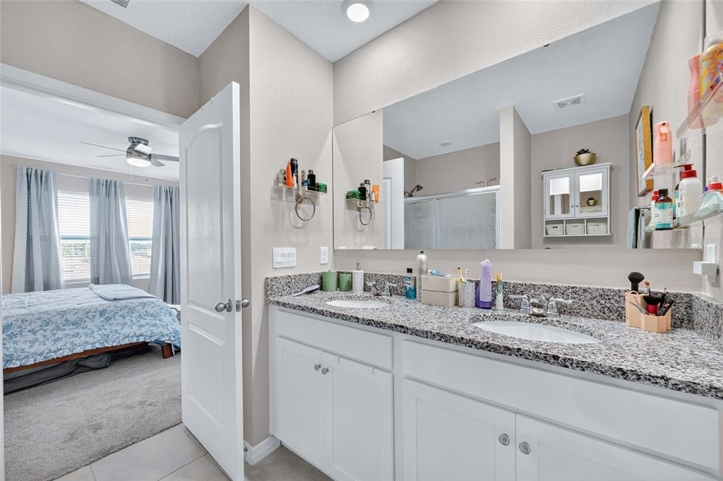 For Sale: $395,000 (3 beds, 2 baths, 1516 Square Feet)