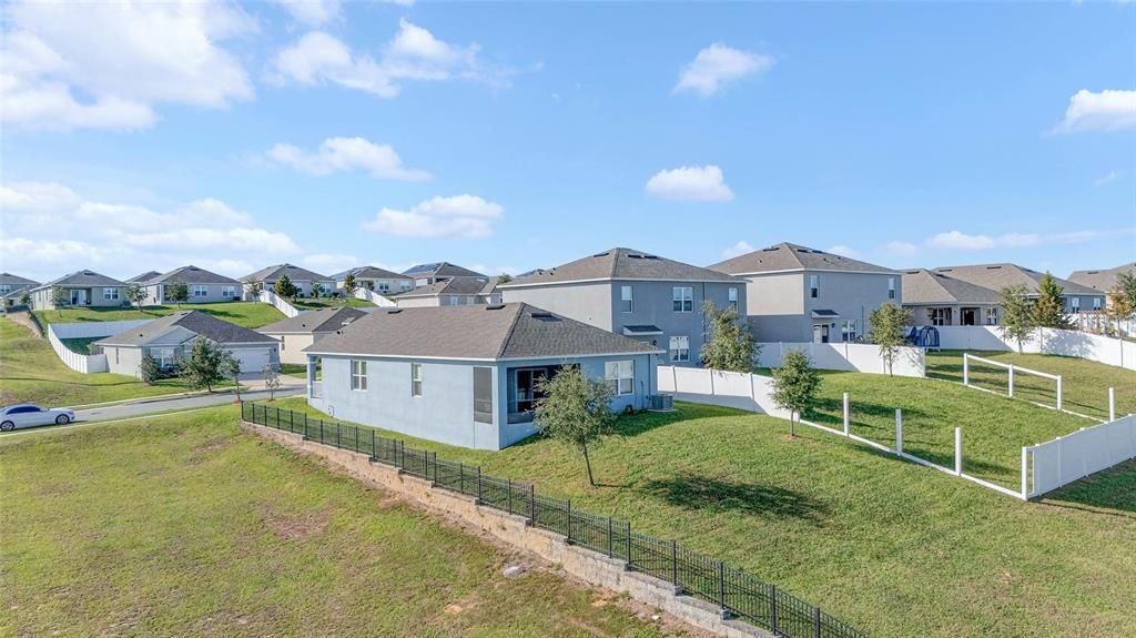 For Sale: $395,000 (3 beds, 2 baths, 1516 Square Feet)