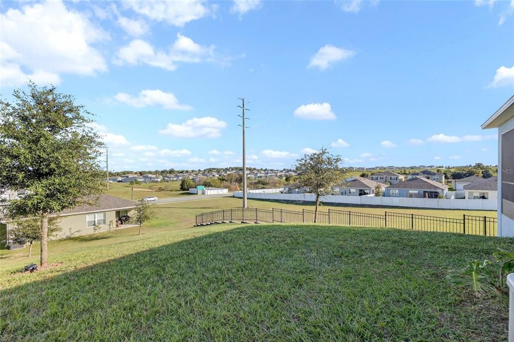 For Sale: $395,000 (3 beds, 2 baths, 1516 Square Feet)