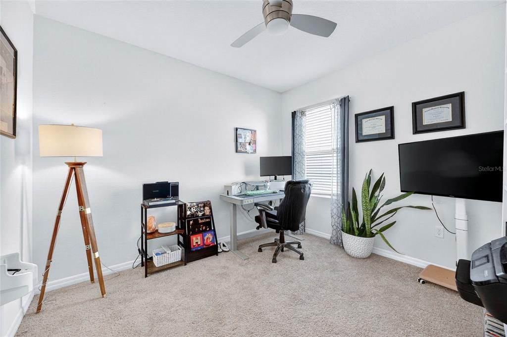 For Sale: $395,000 (3 beds, 2 baths, 1516 Square Feet)