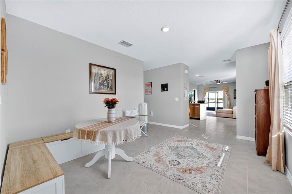 For Sale: $395,000 (3 beds, 2 baths, 1516 Square Feet)