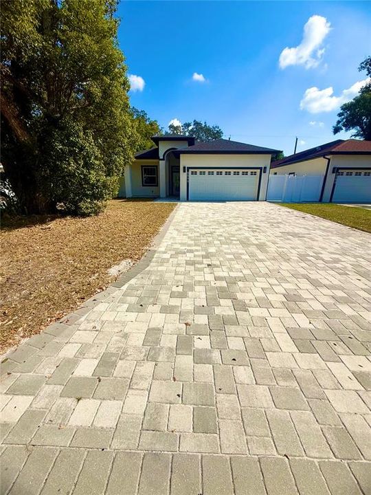 На продажу: $560,000 (4 спален, 2 ванн, 1978 Квадратных фут)