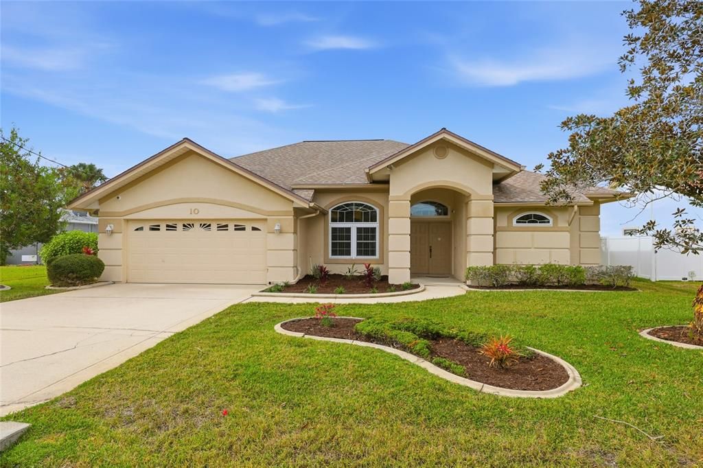 待售: $359,900 (3 贝兹, 2 浴室, 2257 平方英尺)