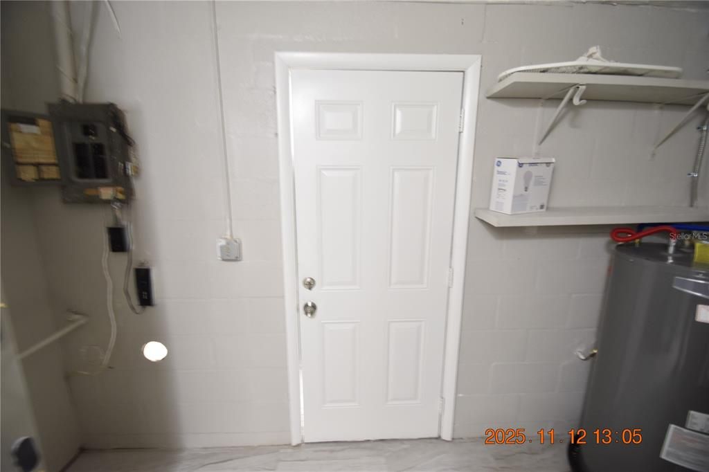 En Renta: $1,795 (3 camas, 2 baños, 1595 Pies cuadrados)