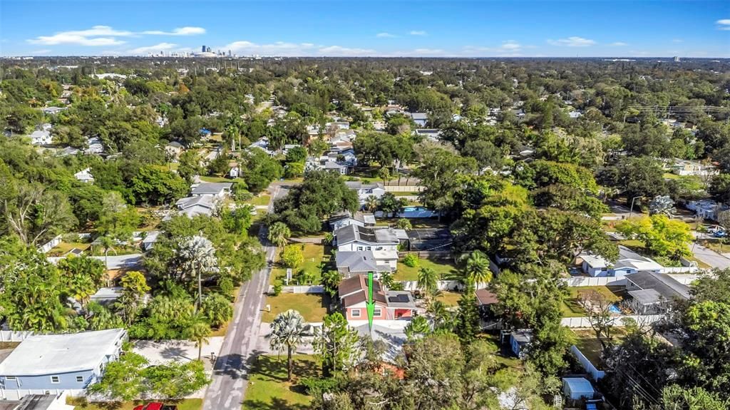 For Sale: $349,900 (2 beds, 1 baths, 1078 Square Feet)