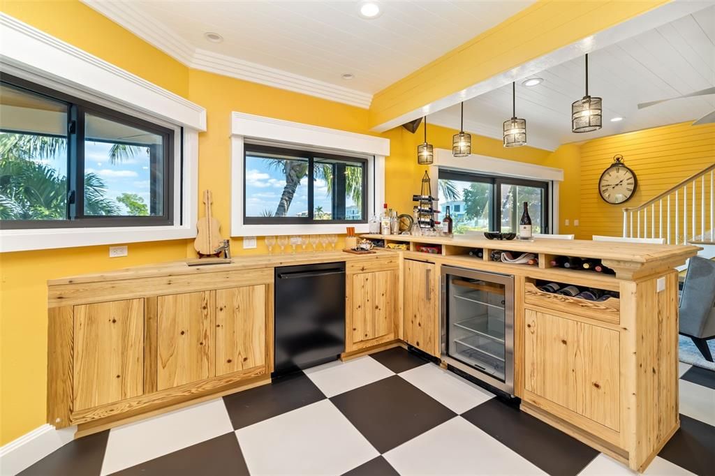 For Sale: $8,700,000 (3 beds, 3 baths, 3485 Square Feet)