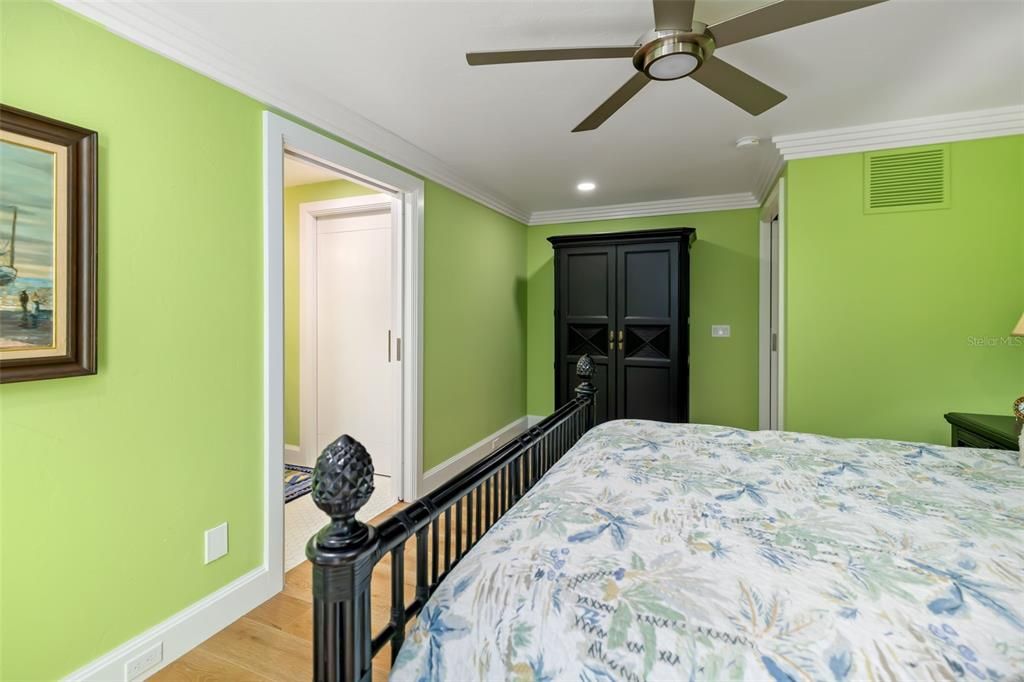 For Sale: $8,700,000 (3 beds, 3 baths, 3485 Square Feet)