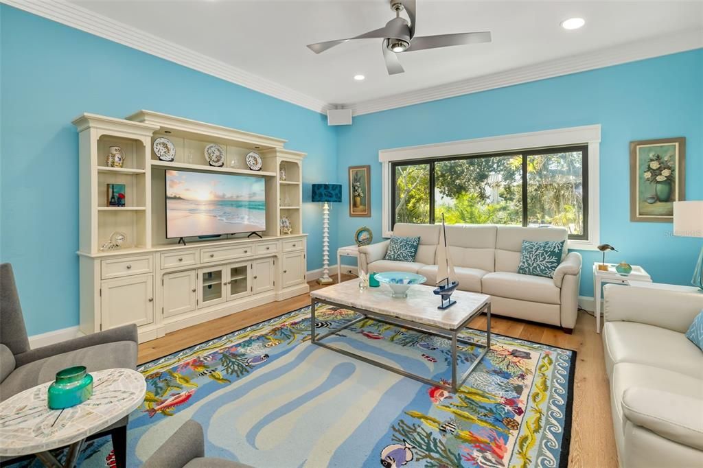 For Sale: $8,700,000 (3 beds, 3 baths, 3485 Square Feet)