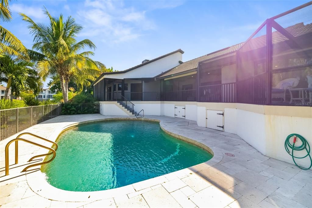 For Sale: $8,700,000 (3 beds, 3 baths, 3485 Square Feet)