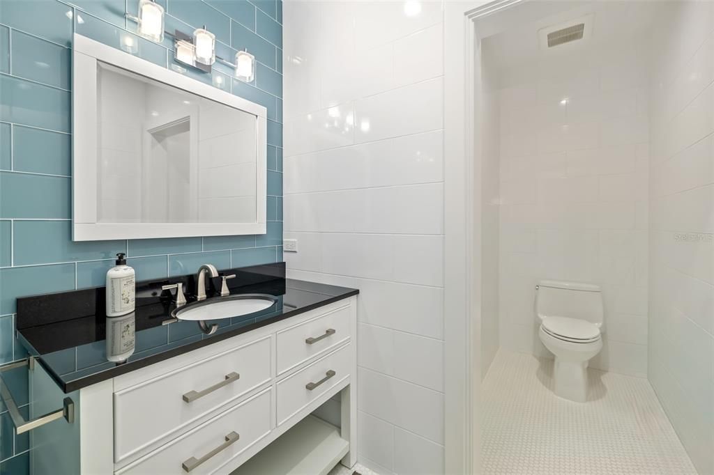 For Sale: $8,700,000 (3 beds, 3 baths, 3485 Square Feet)