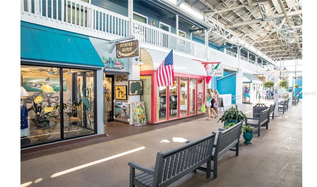 En Venta: $239,000 (2 camas, 2 baños, 1123 Pies cuadrados)