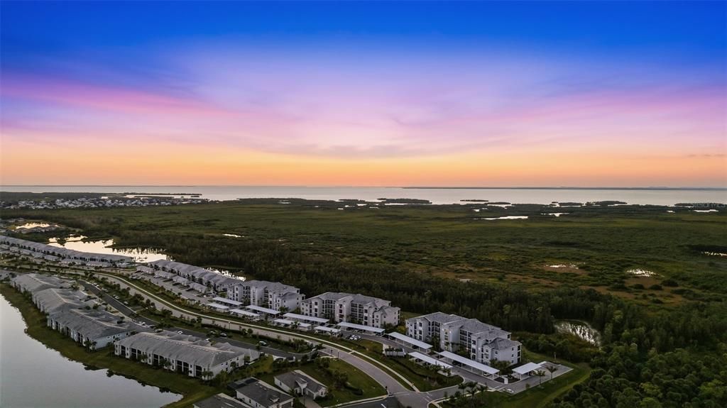 En Venta: $239,000 (2 camas, 2 baños, 1123 Pies cuadrados)