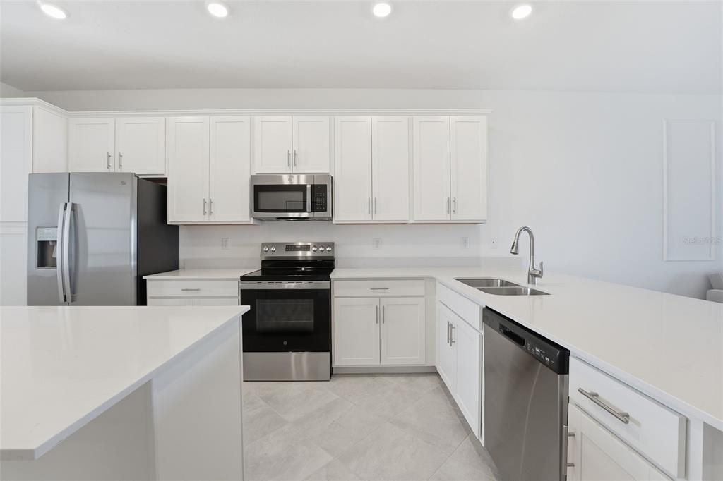 En Venta: $239,000 (2 camas, 2 baños, 1123 Pies cuadrados)