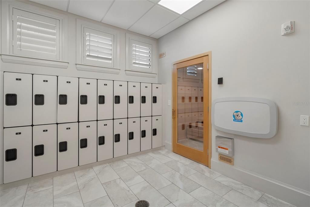 En Venta: $239,000 (2 camas, 2 baños, 1123 Pies cuadrados)