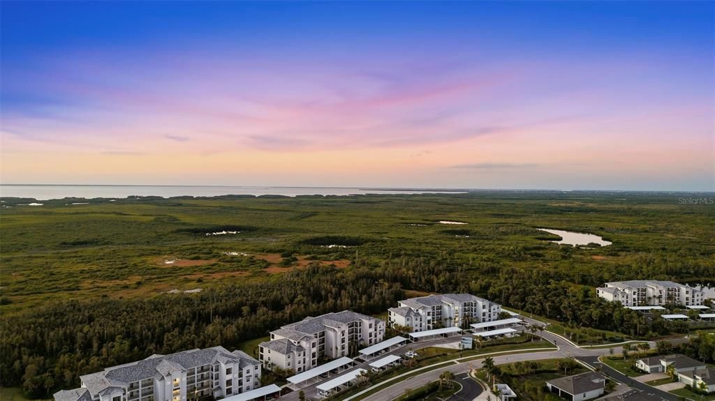 En Venta: $239,000 (2 camas, 2 baños, 1123 Pies cuadrados)