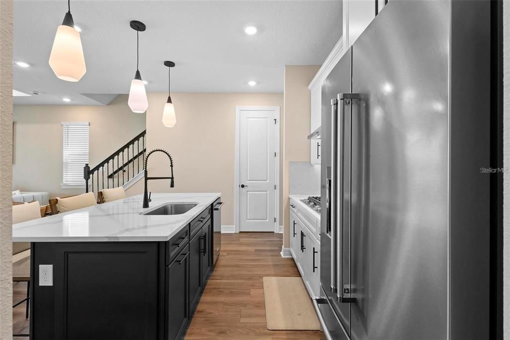 For Rent: $4,000 (3 beds, 2 baths, 2014 Square Feet)