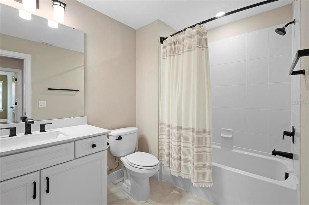 For Rent: $4,000 (3 beds, 2 baths, 2014 Square Feet)