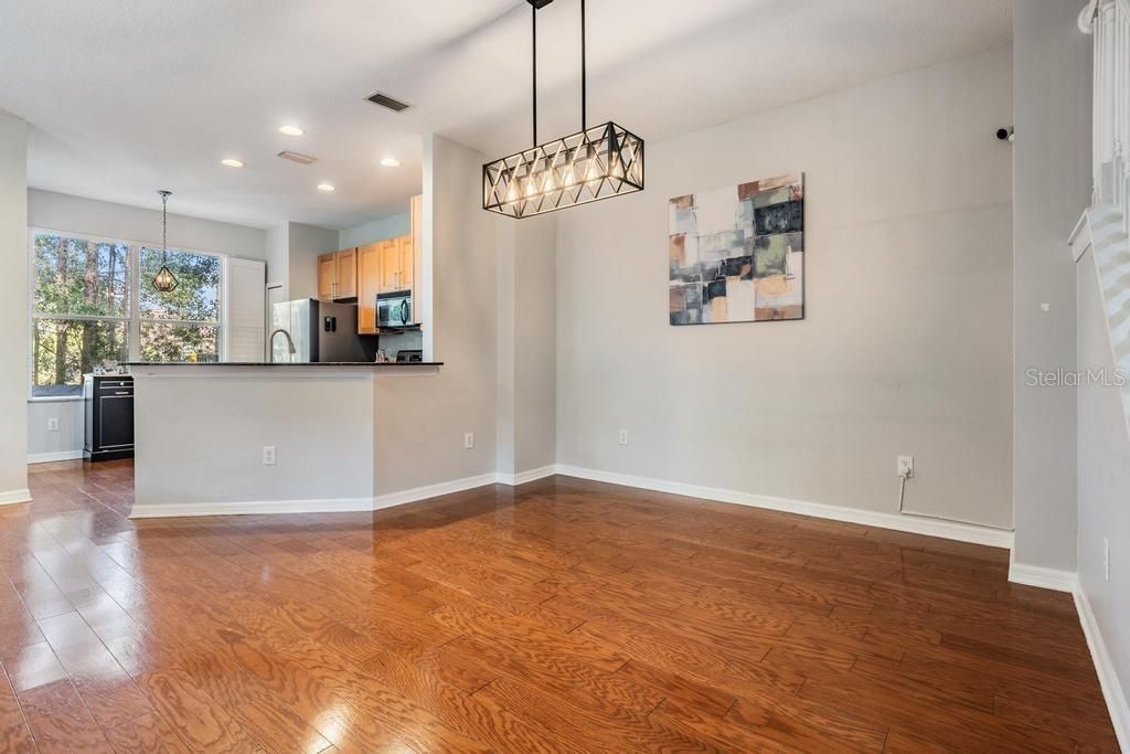 待售: $509,000 (3 贝兹, 2 浴室, 2149 平方英尺)