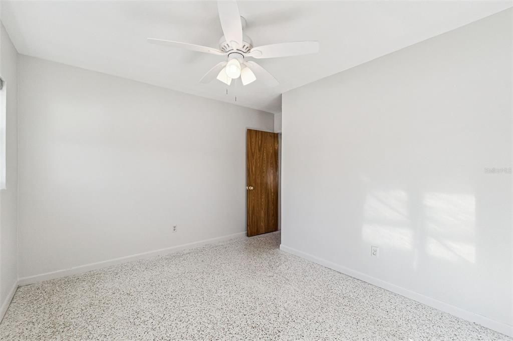 待售: $439,000 (3 贝兹, 2 浴室, 1936 平方英尺)