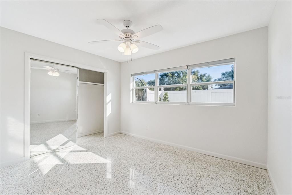 待售: $439,000 (3 贝兹, 2 浴室, 1936 平方英尺)