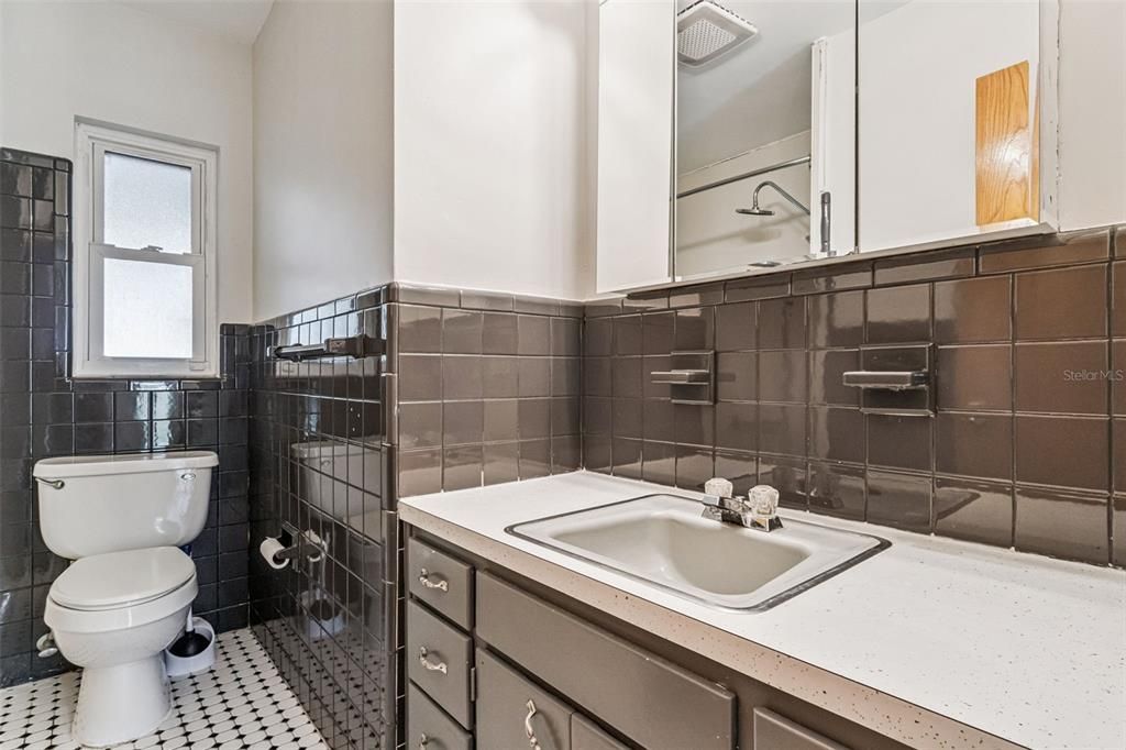 待售: $439,000 (3 贝兹, 2 浴室, 1936 平方英尺)